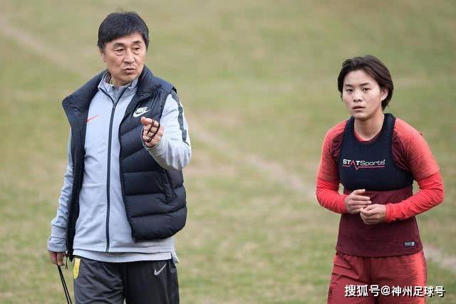 组图：世界杯-比利时vs塞内加尔 迪亚拉补射破门